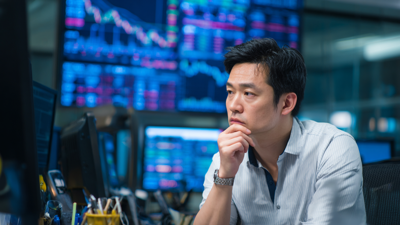 香港的流动性,泛滥了个寂寞